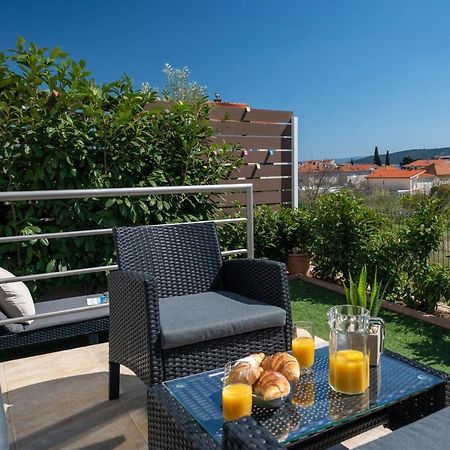 Apartment Tikvarin, Kastel Kambelovac Kaštela 외부 사진