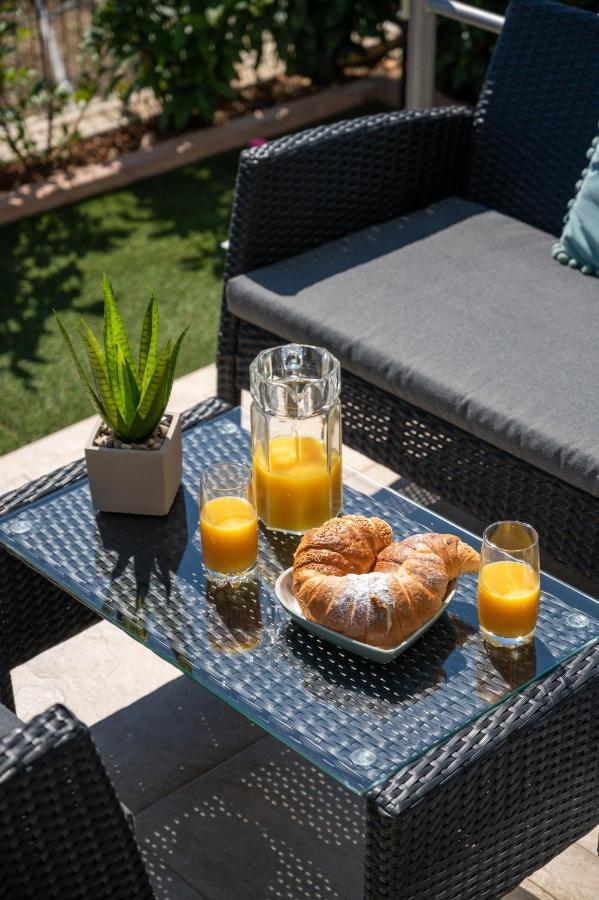Apartment Tikvarin, Kastel Kambelovac Kaštela 외부 사진