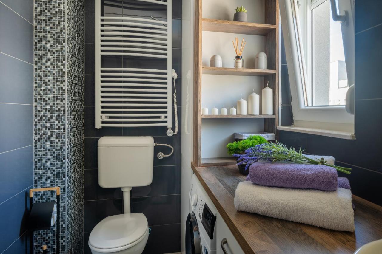 Apartment Tikvarin, Kastel Kambelovac Kaštela 외부 사진