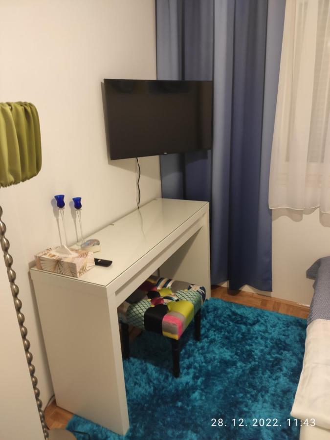 Apartment Tikvarin, Kastel Kambelovac Kaštela 외부 사진